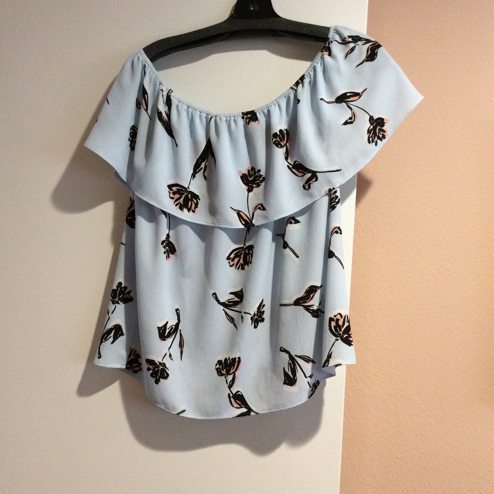Off shoulder top